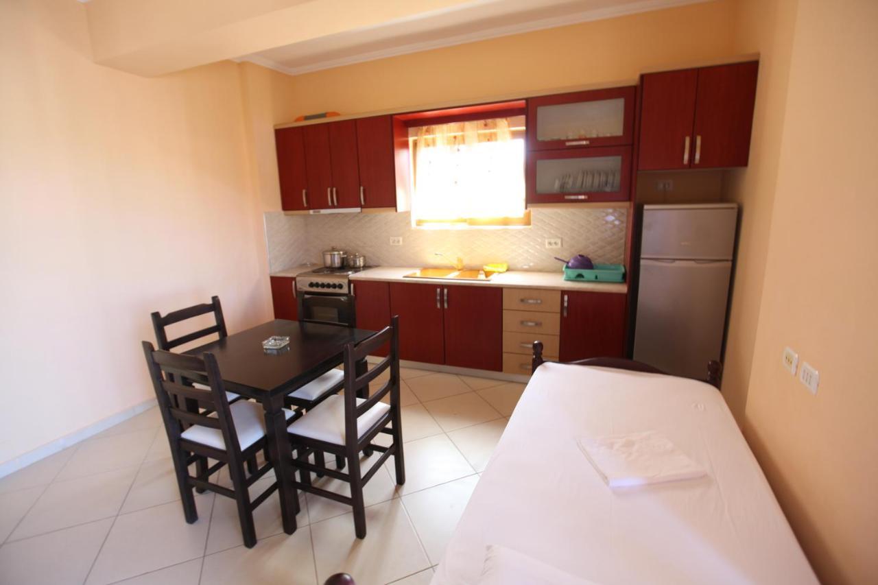Vila Jakupi Apartment Sarande Exterior photo
